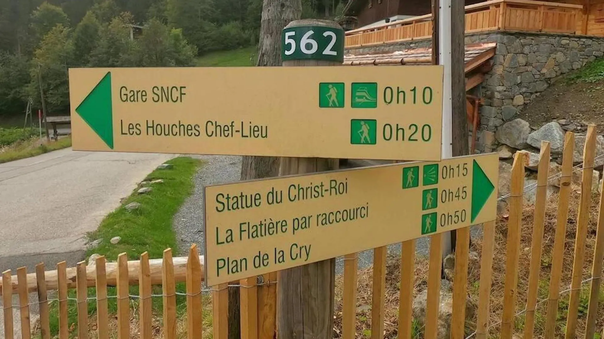 The Historic Chalet Les Allognes Mont-Blanc Views Les Houches 0*,  France